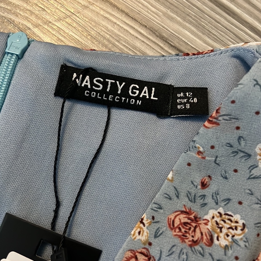 NASTY GAL DRESS - Picture 3 of 5